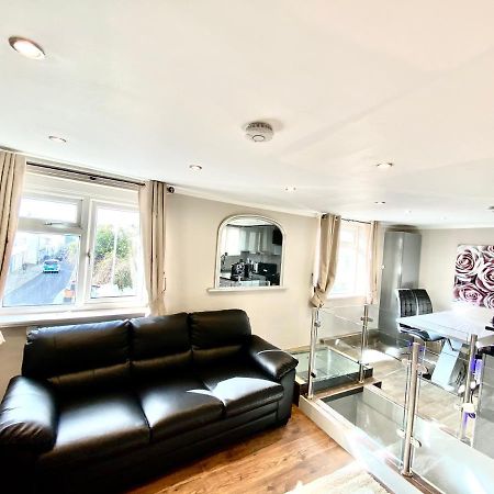 Modern Stylish Apartment At Brighton Station Kültér fotó