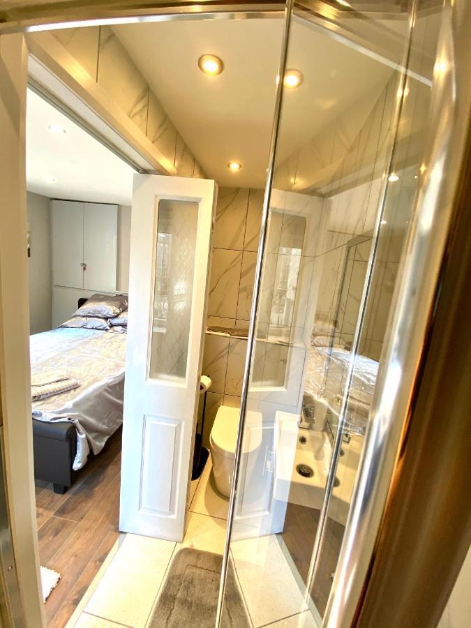 Modern Stylish Apartment At Brighton Station Kültér fotó